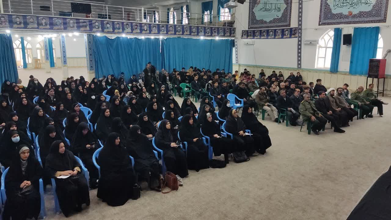 دوره توجیهی آموزشی  آمران به معروف و ناهیان از منکر شهرستان خرم آباد برگزار شد